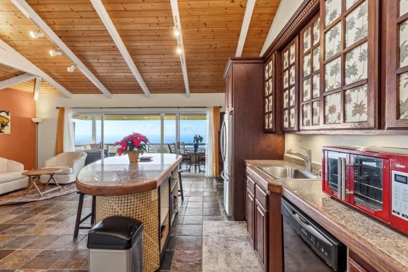 Building Photo - 82-5909-5909 Coffee Royal Pl