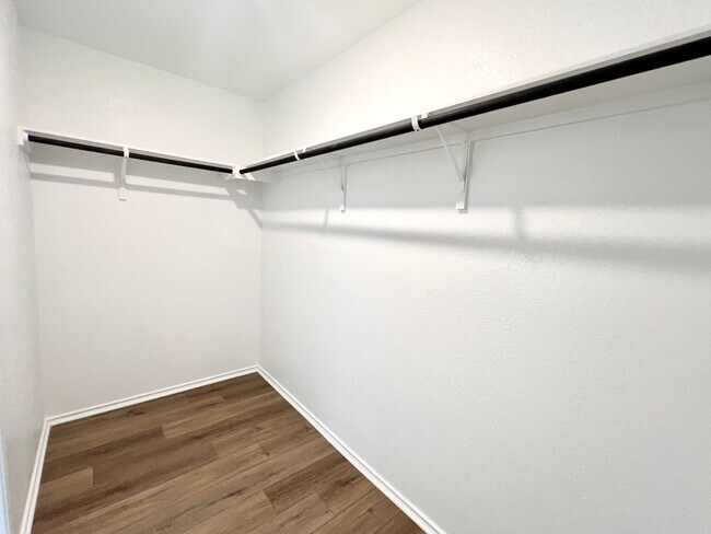 Building Photo - Jarrell Home For Lease
