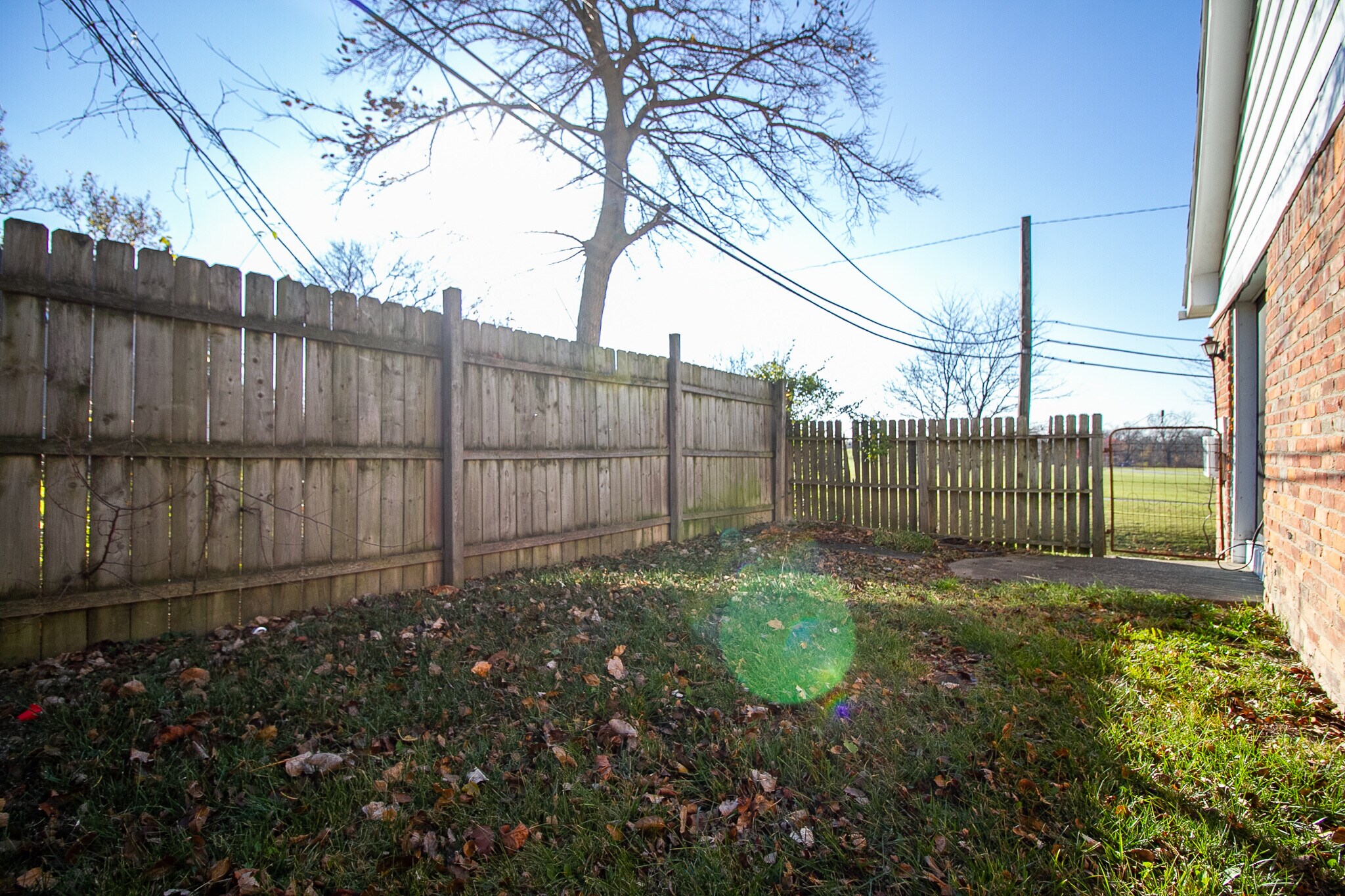 Building Photo - 1597 Walbridge Ave