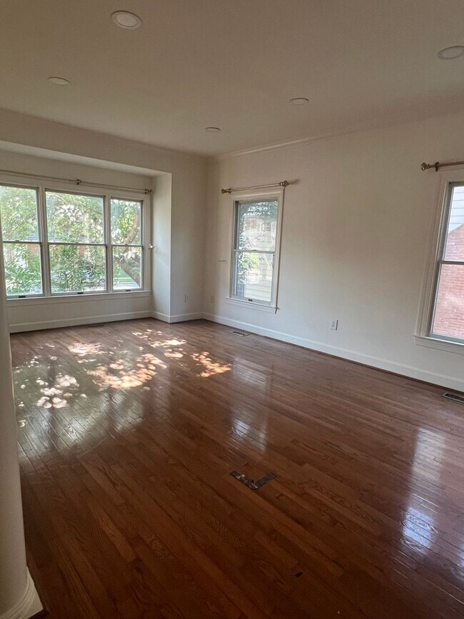 Building Photo - 3025 Windy Knoll Ct