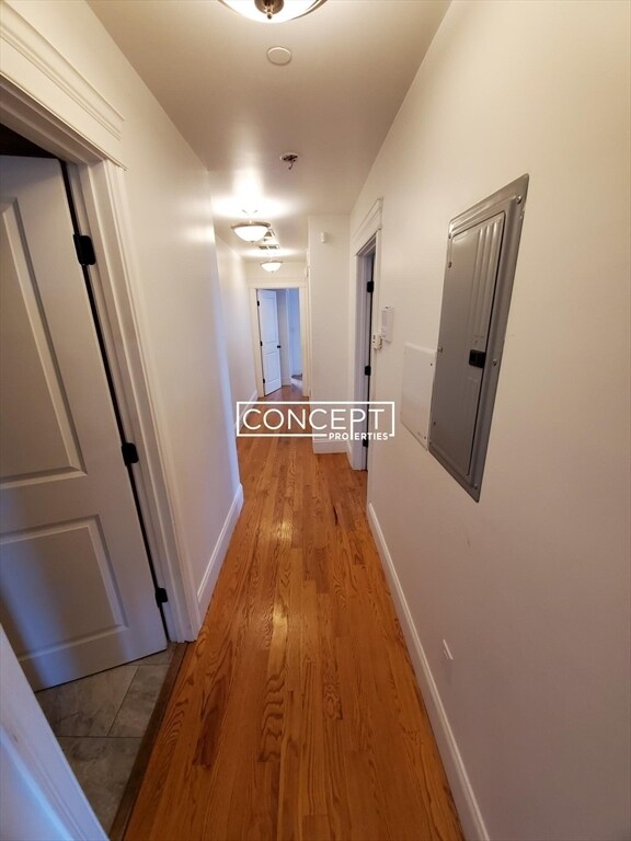 Building Photo - 6 Westminster Ave