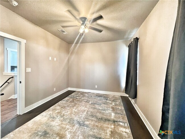 Building Photo - 1704 Gruene Vineyard Crossing