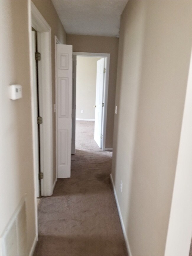 Building Photo - Harris Duplex