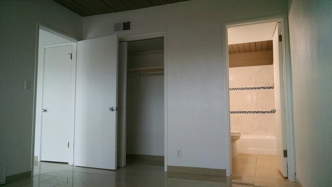 Building Photo - Rancho Encanto Apartments