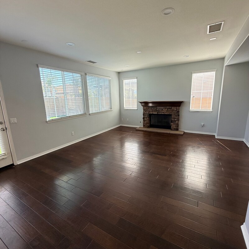 Building Photo - 8108 Finch St