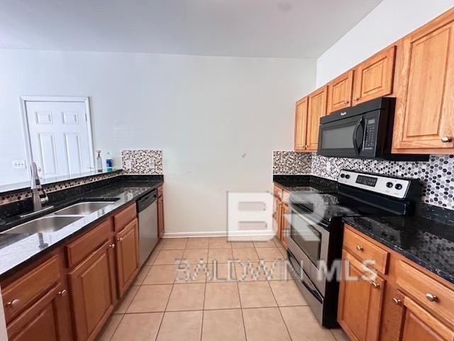 Building Photo - 6870 Crimson Ridge St