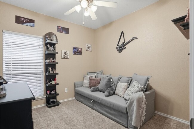 Building Photo - 7258 Summit Parc Dr