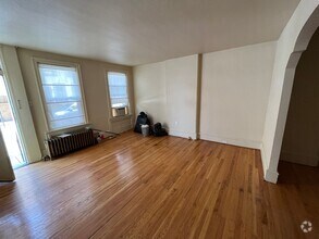 Building Photo - 3 Bedroom Townhouse in Bella Vista
