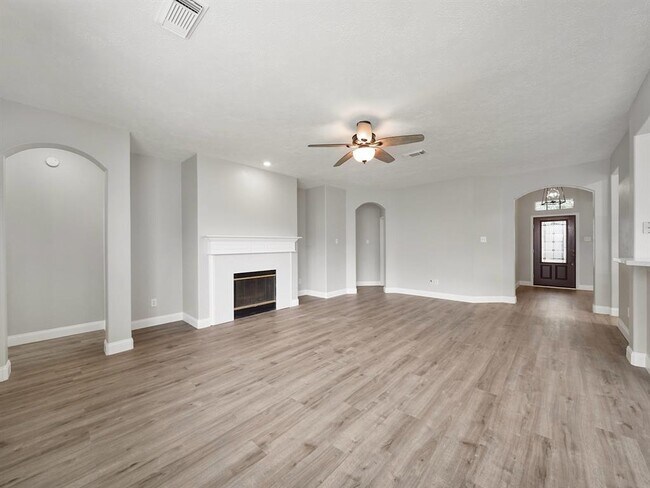 Building Photo - 4414 Casey Cir