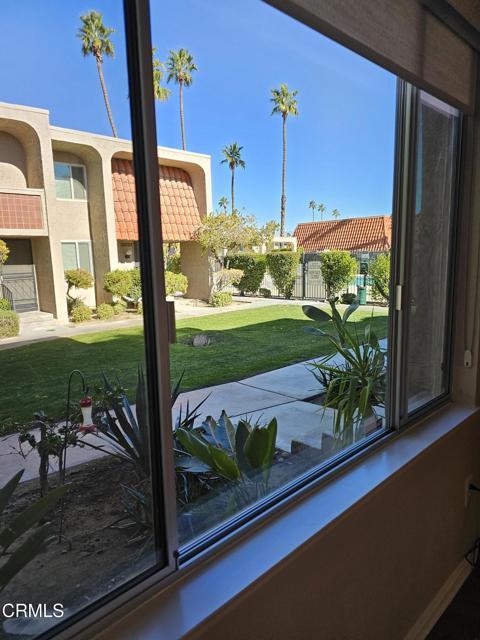 Building Photo - 2166 N Indian Canyon Dr