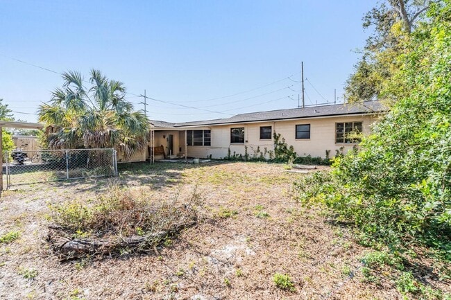 Building Photo - 29 Westwood Terrace N