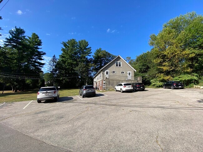 Building Photo - 12 Cedar St