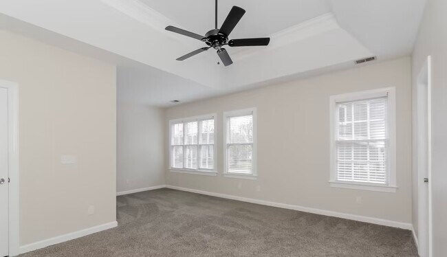 Building Photo - 11115 Ridge Oak Dr