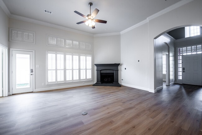 Building Photo - 1814 Morning Glory