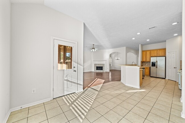 Building Photo - 7223 April Creek Ln