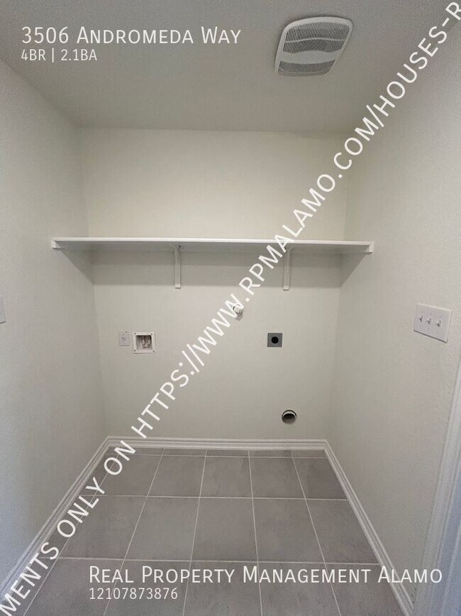 Building Photo - 3506 Andromeda Way