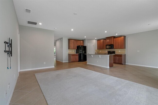 Building Photo - 11234 High Noon Trl