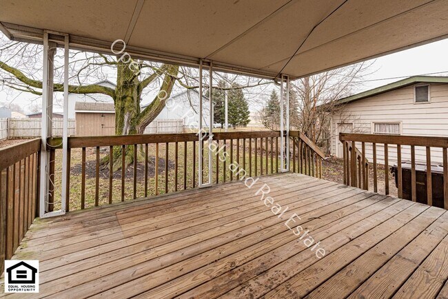 Building Photo - Available now!!