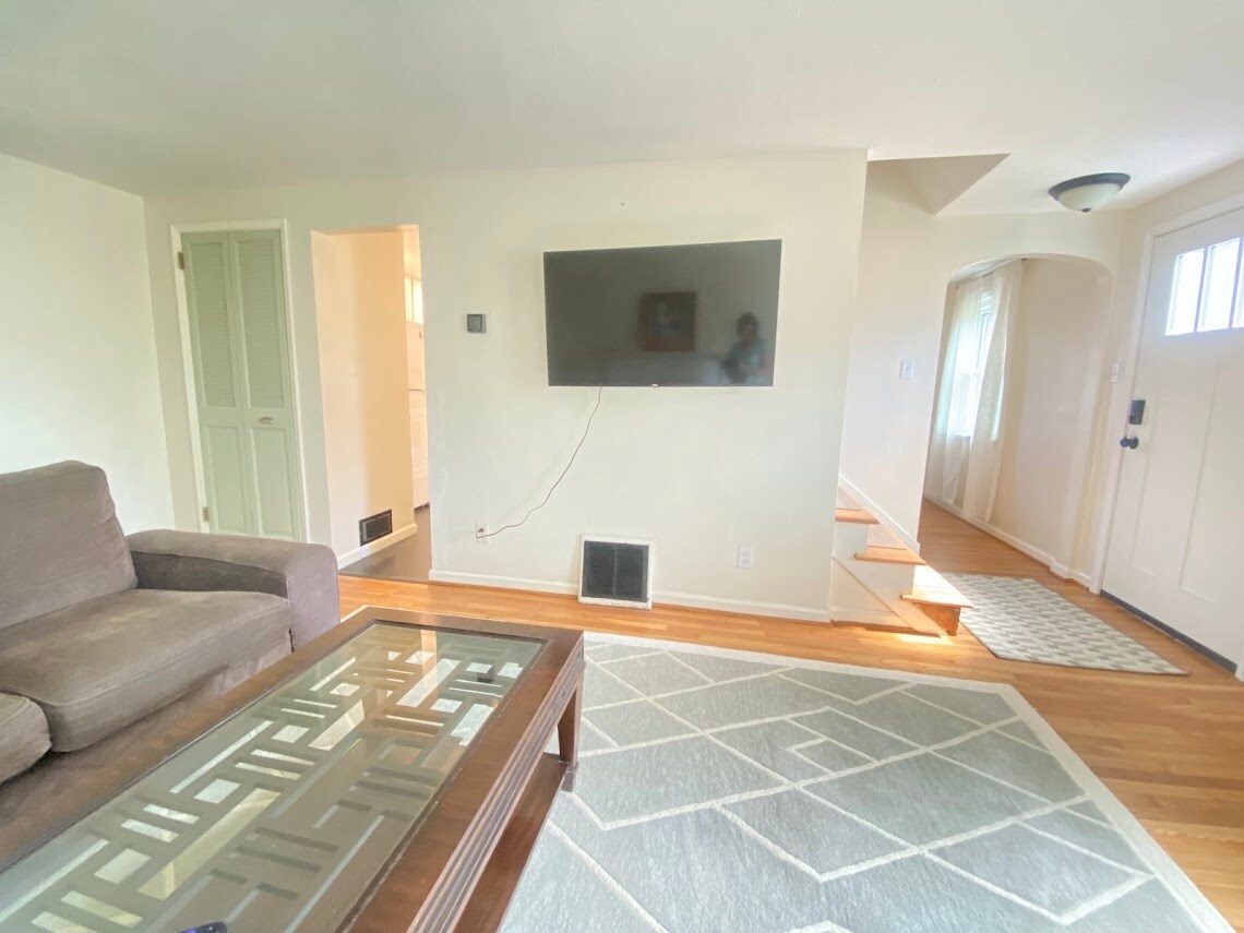 Living room - 369 Rockhill Rd