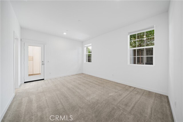 Building Photo - 1042 N Anaheim Blvd
