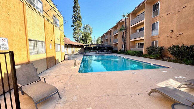 Building Photo - 6901 Alvarado Rd