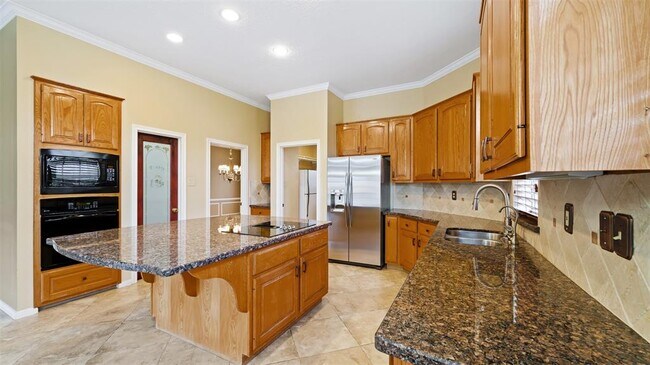 Building Photo - 22307 Fairbay Dr