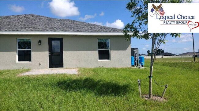 Building Photo - 1212 NW 16th Terrace