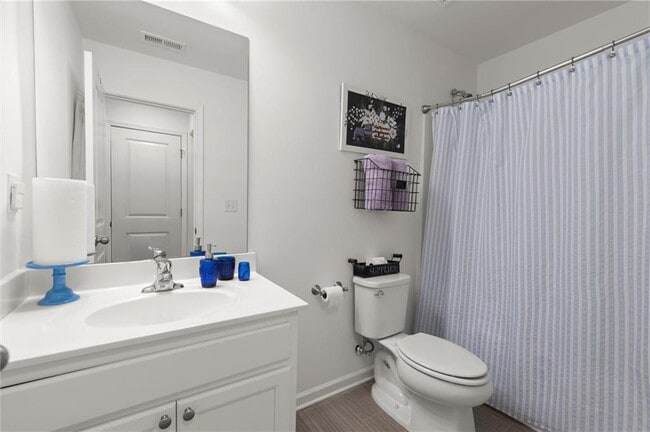 Building Photo - 5975 Osgood Pl