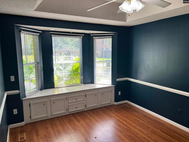 Building Photo - 100 Silverstone Rd