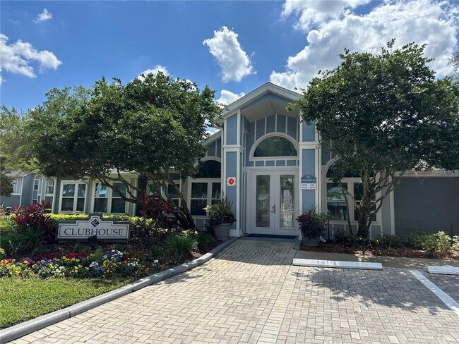 Building Photo - 2533 Grassy Point Dr