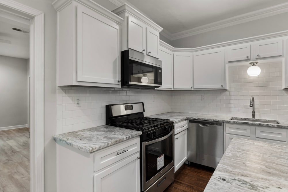 Building Photo - 282 Hawthorne St