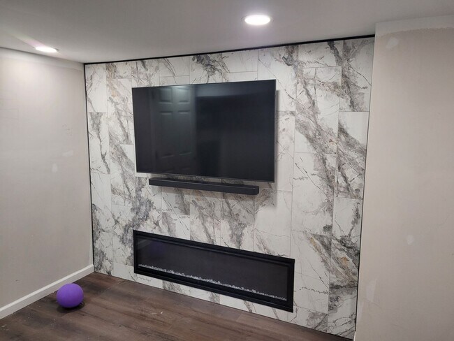 Building Photo - Newly Renovated Mt. Airy Corner Home — Hig...