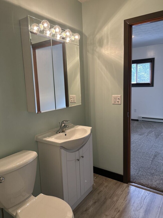 Building Photo - MMA Properties 920