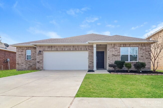 Primary Photo - 408 Glen Meadow Dr