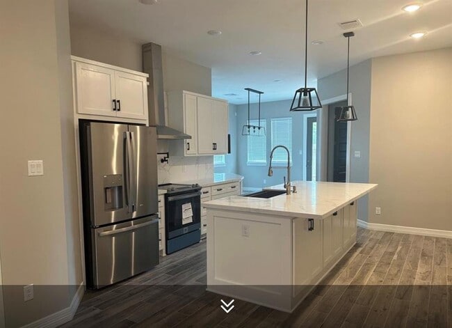 Building Photo - 17807 Glenwolf Dr