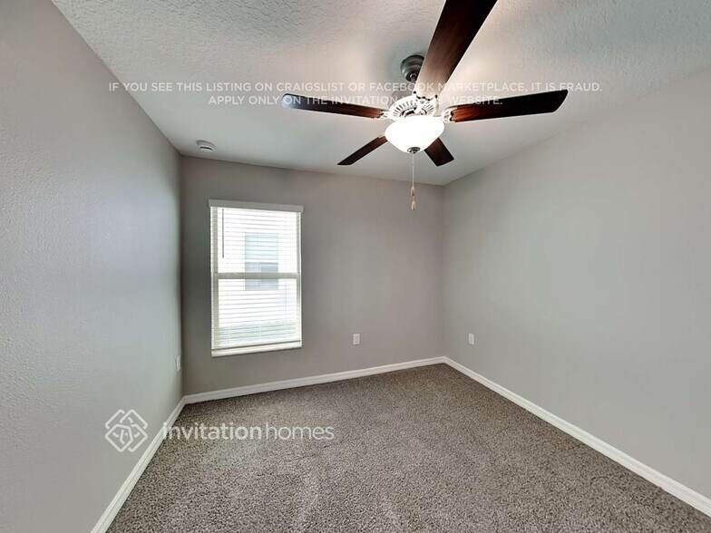 Building Photo - 15527 Miller Creek Dr