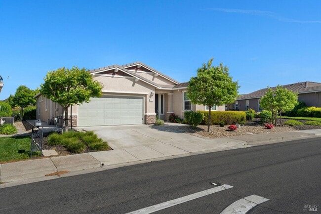 Building Photo - 295 Marks Rd