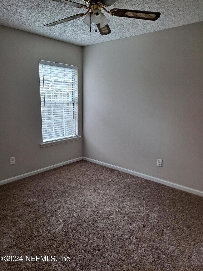 Building Photo - 11786 Lanier Creek Dr