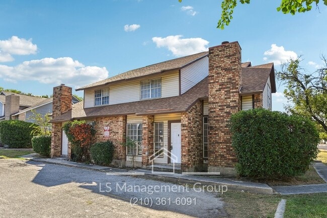 Building Photo - 6704 Windsor Hollow Dr