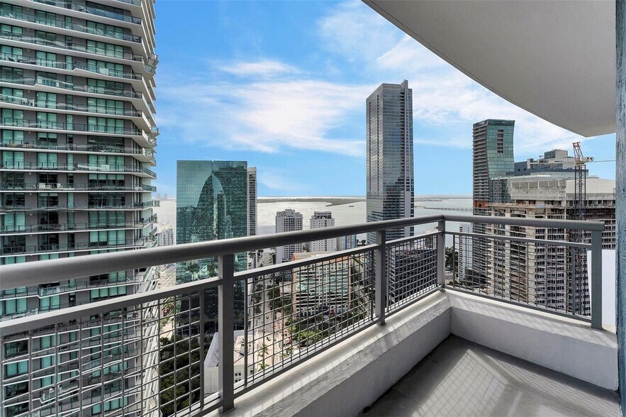 Building Photo - 60 SW 13th St