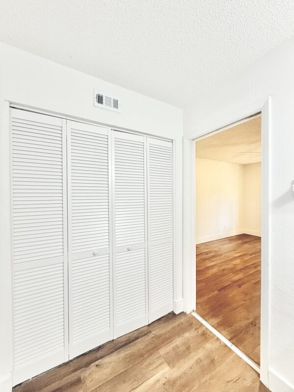 Building Photo - 7517 Pitch Pine Cir