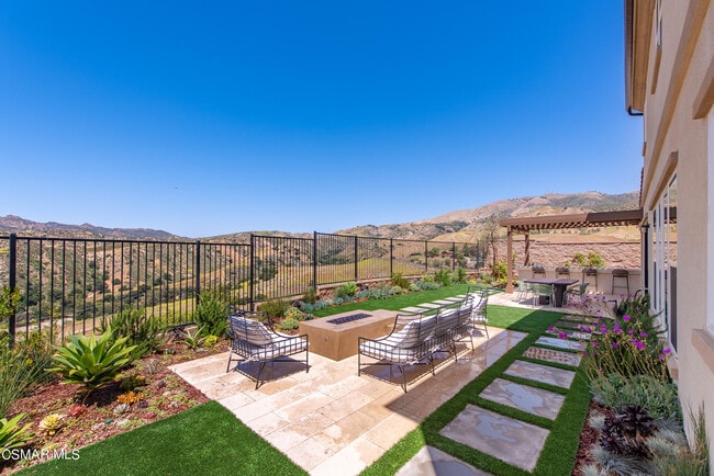 Building Photo - 20843 Acorn Cir