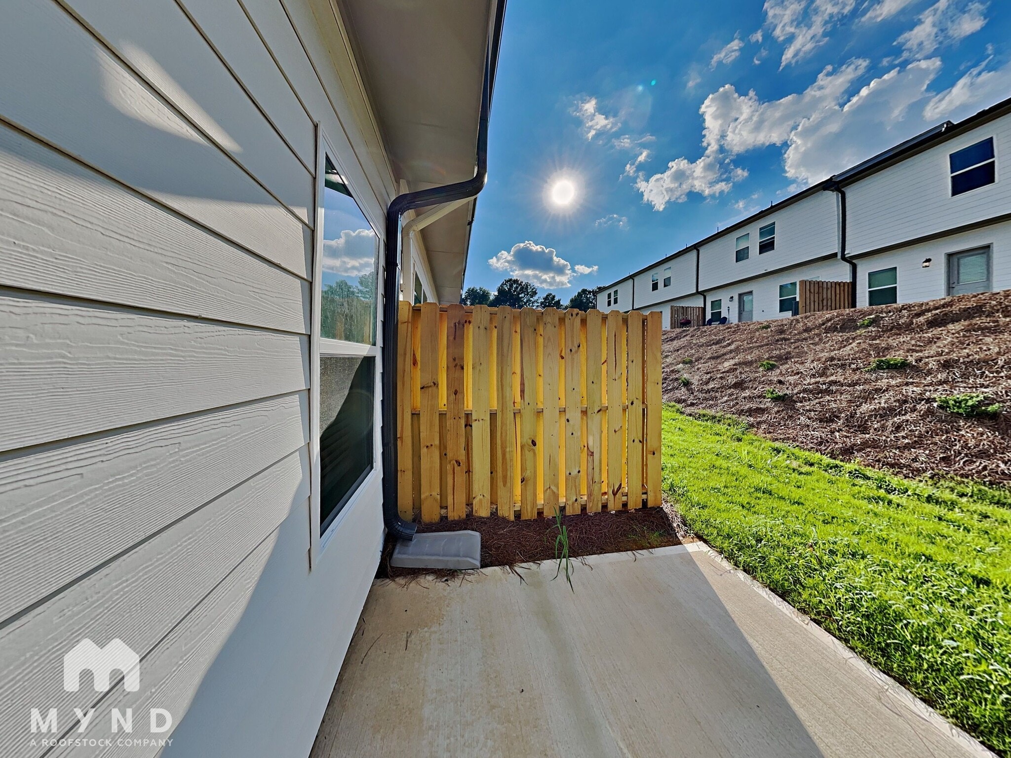 Building Photo - 1392 Ben Park Way