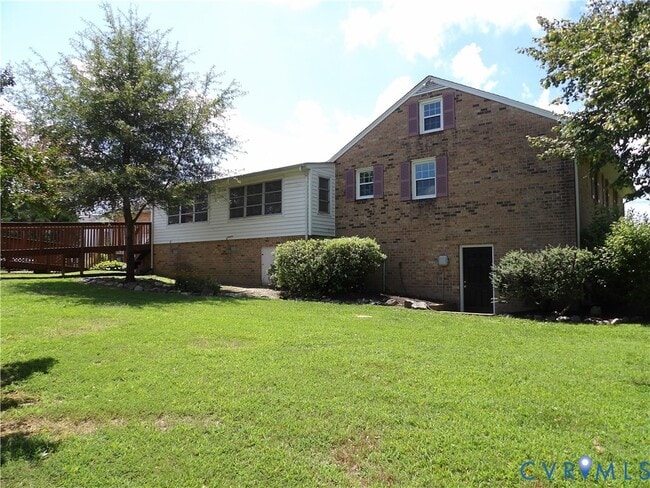 Building Photo - 3813 Johnson Rd