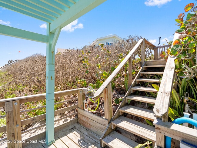 Building Photo - 4995 S Hwy A1A