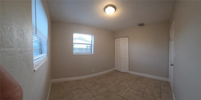 Building Photo - 4138 NW 12th Terrace