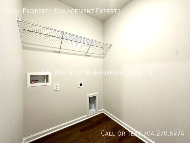 Building Photo - 13123 Cottage Crst Ln