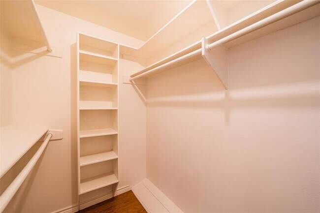 Building Photo - 12625 Memorial Dr