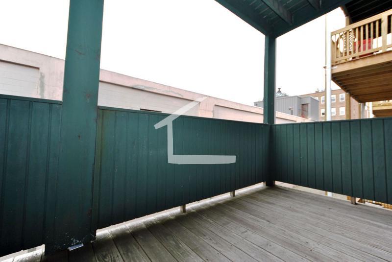 Building Photo - 8 Saint Lukes Rd