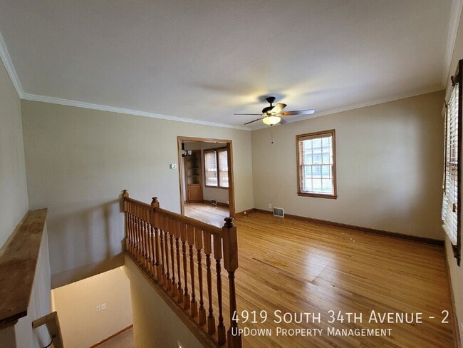 Building Photo - 4919 S 34th Ave